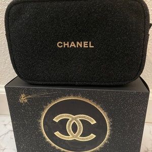 Chanel Holiday edition makeup/crossbody bag